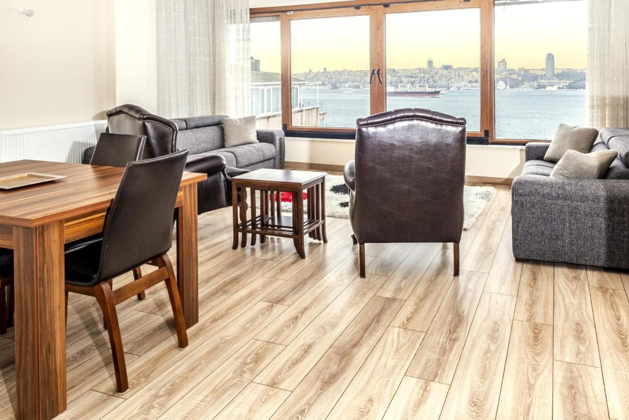 דירות איסטמבול Flat With Sea View Near Uskudar Ferry Station מראה חיצוני תמונה